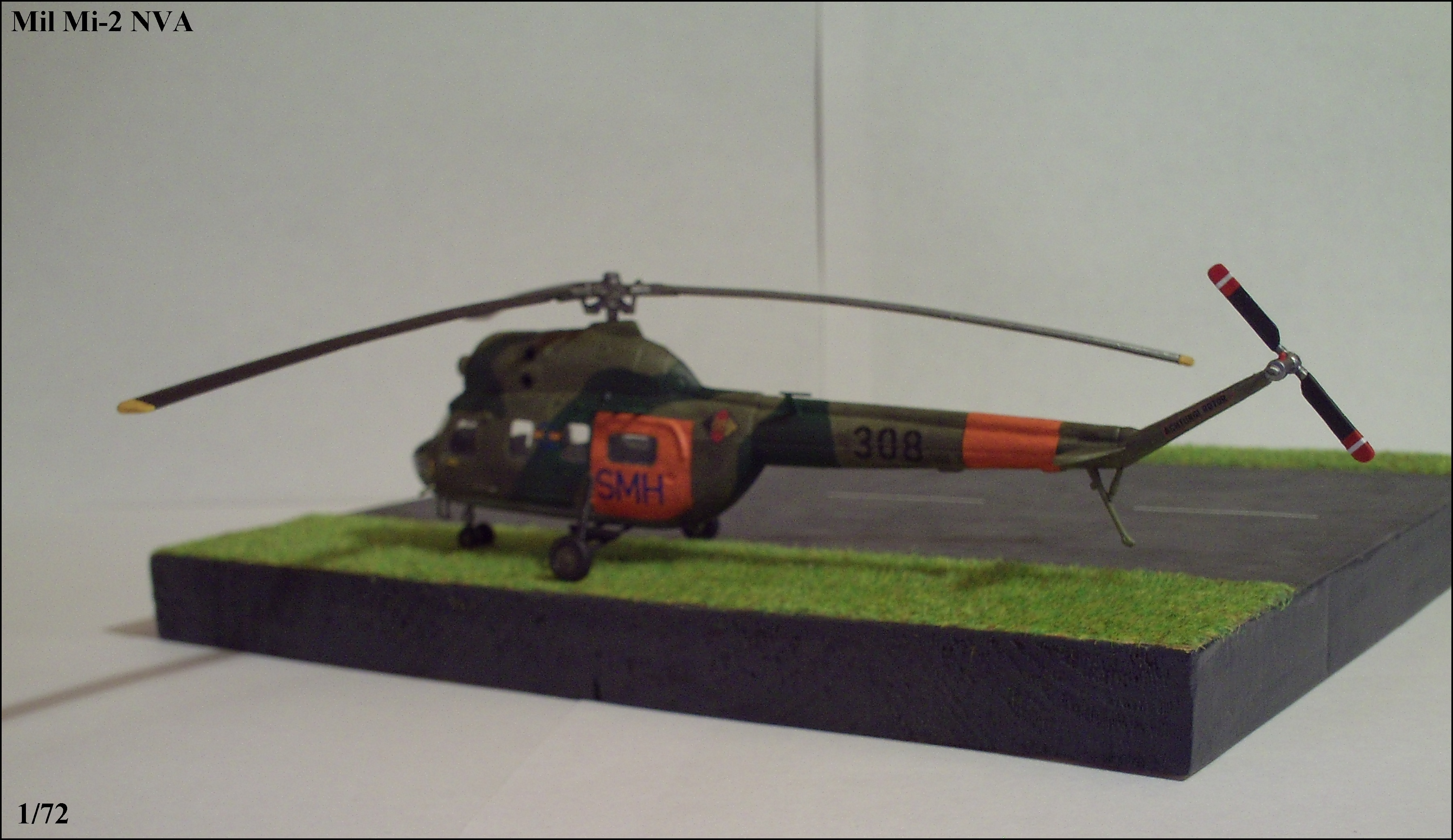 Mil Mi-2 NVA 1.JPG